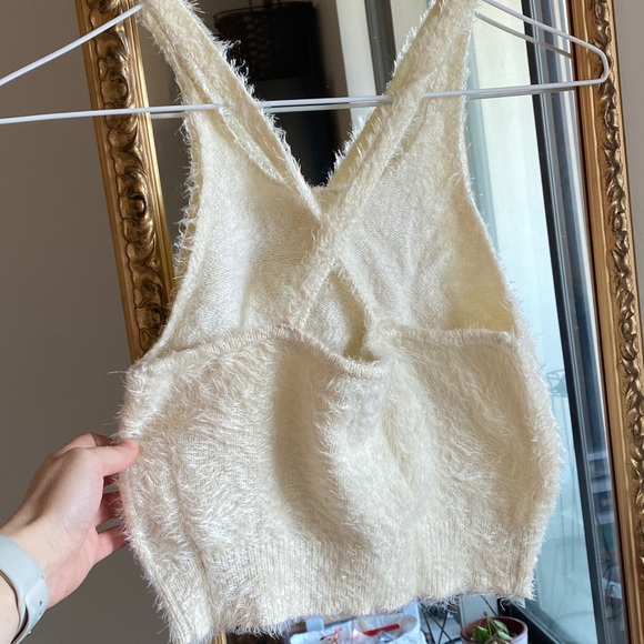 Fuzzy Crop Top - Picture 2 of 3